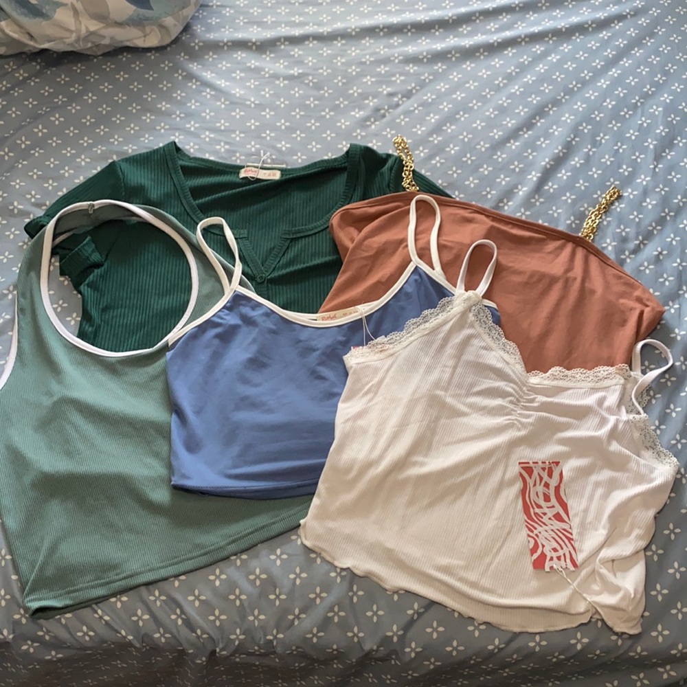 Brand New Size L Top Bundle